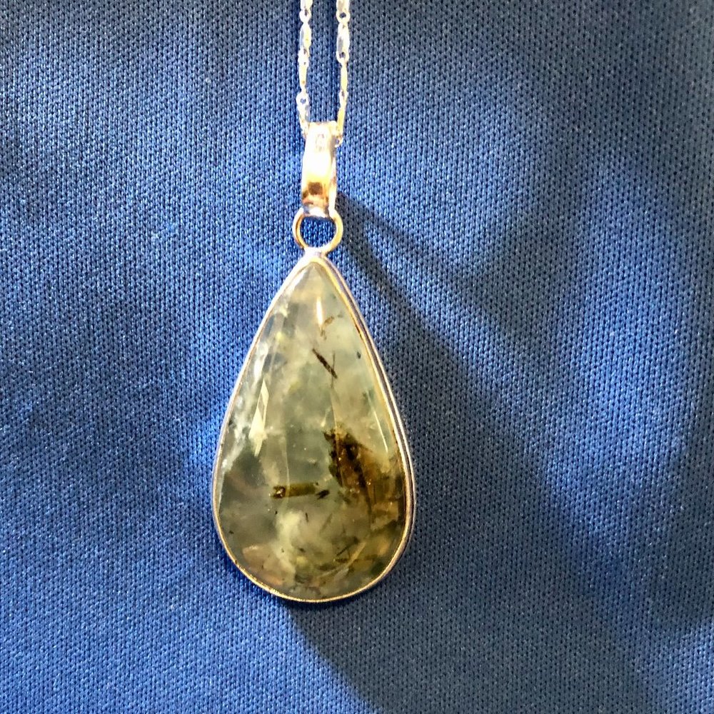 Moss Prehnite Gemstone 925 Stamped Sterling Silver Necklace.